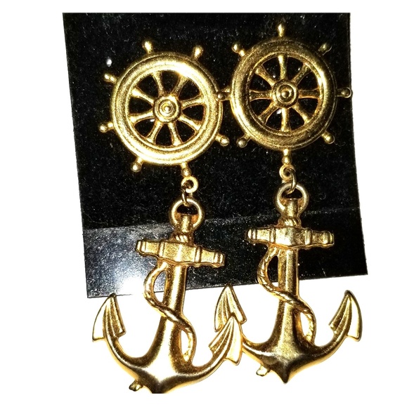 Jewelry - Anchor Ships Wheel Earrings